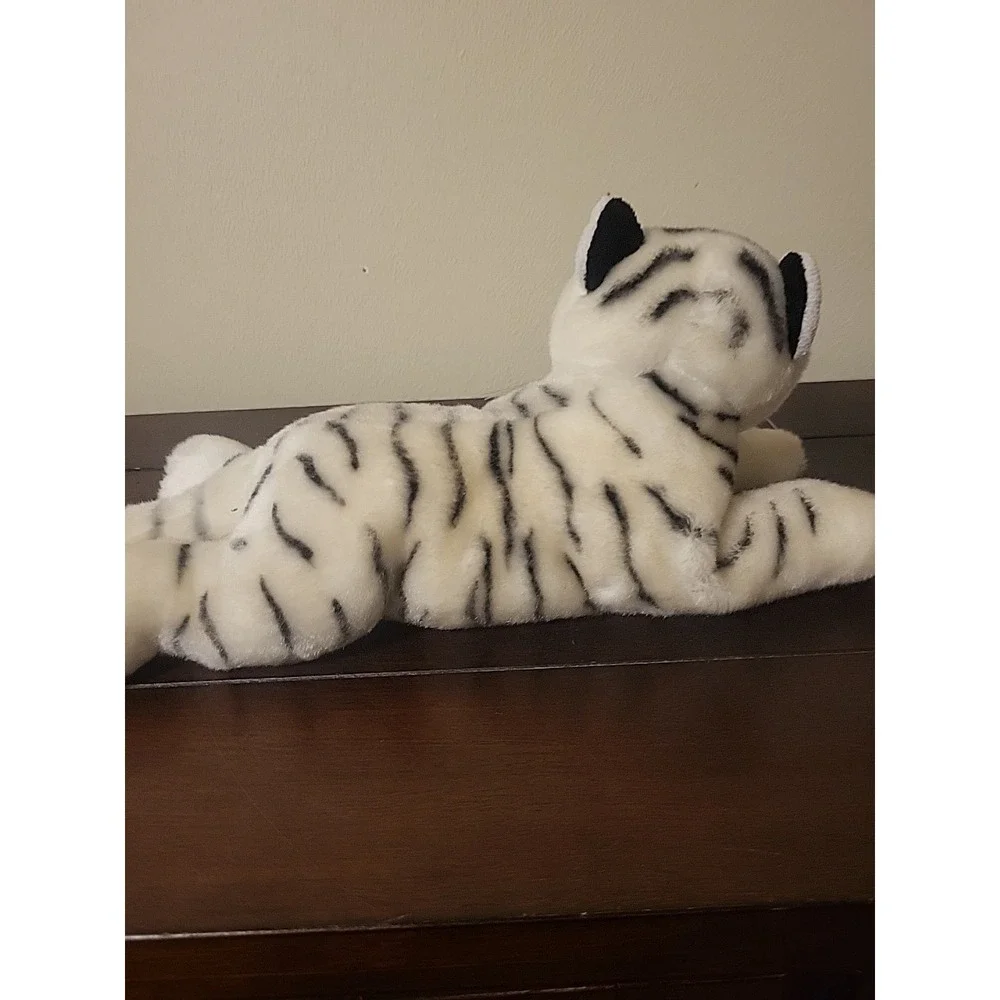 Beautiful White Beagle Tiger Plush Made Exclusively For The Mirage‎ LAS VEGAS